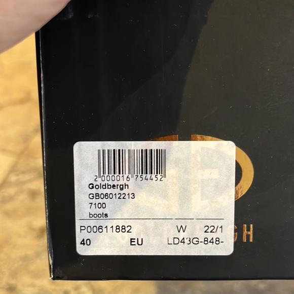 Goldbergh gold and black snow boots - Picture 9 of 9